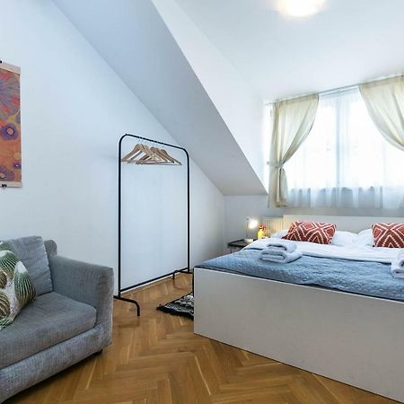 Art Apartments Prague II Εξωτερικό φωτογραφία
