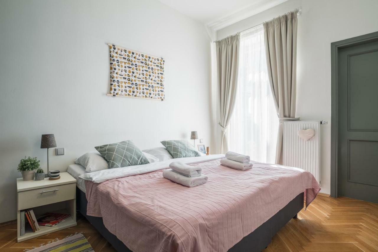 Art Apartments Prague II Εξωτερικό φωτογραφία