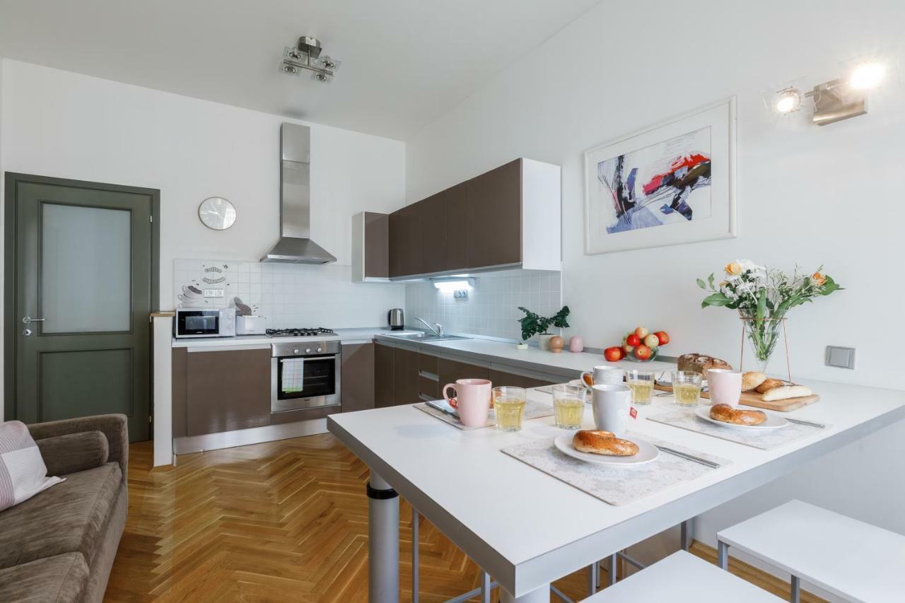 Art Apartments Prague II Εξωτερικό φωτογραφία