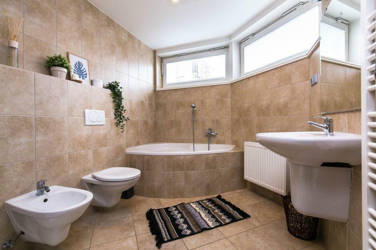 Art Apartments Prague II Εξωτερικό φωτογραφία